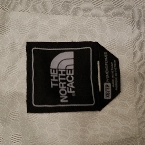 The North Face Dry Vent Stow in Pocket Women's XS Jacket - Picture 10 of 14